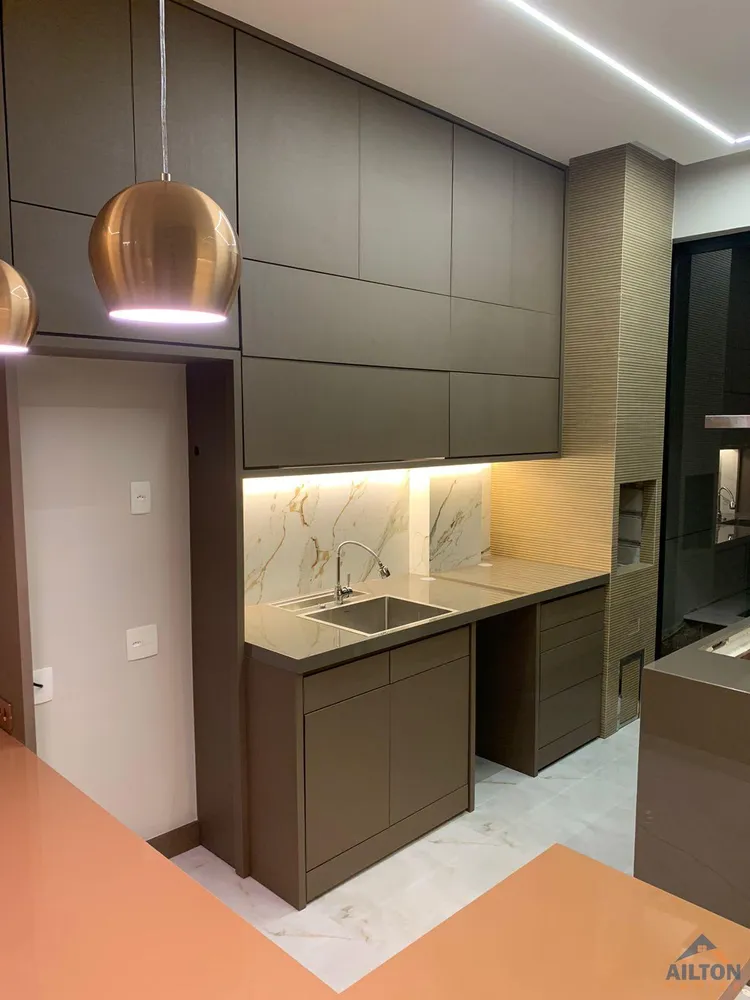 Casa, 3 quartos, 210 m² - Foto 13