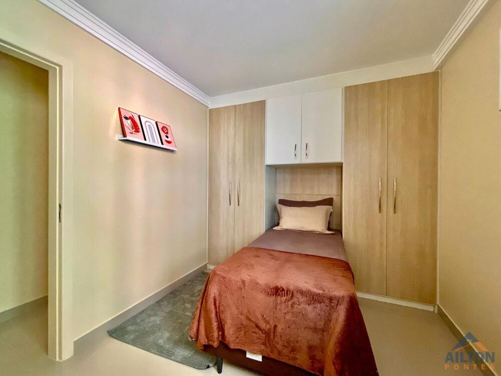 Apartamento à venda com 3 quartos, 100m² - Foto 12