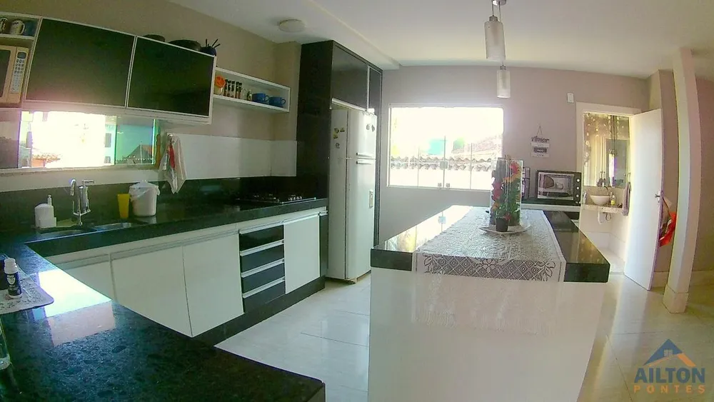 Casa, 3 quartos, 220 m² - Foto 8