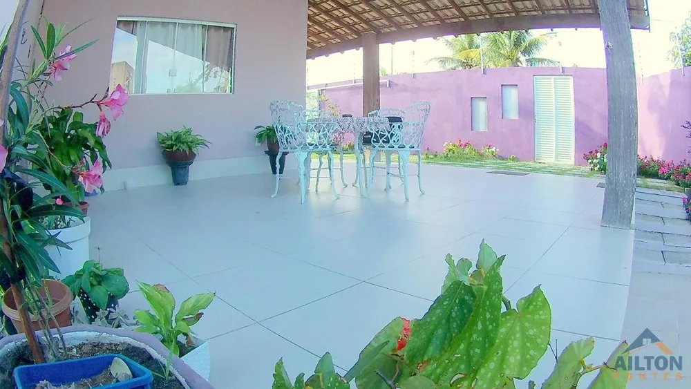 Casa, 3 quartos, 220 m² - Foto 2