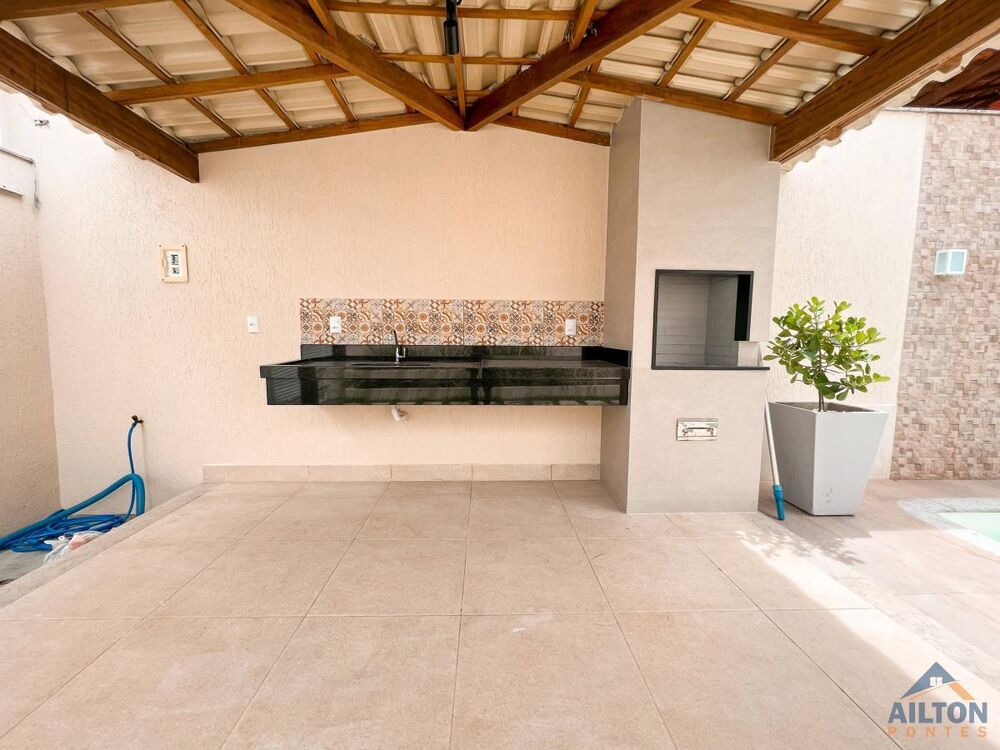 Casa à venda e aluguel com 3 quartos, 160m² - Foto 3