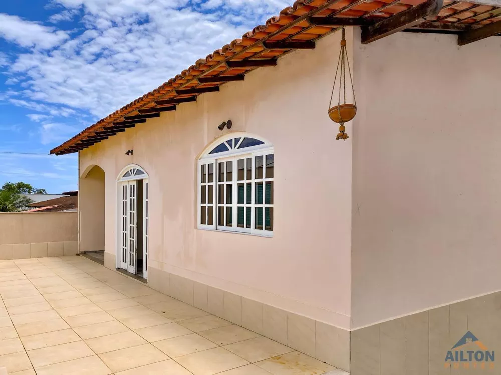 Casa, 3 quartos, 128 m² - Foto 2