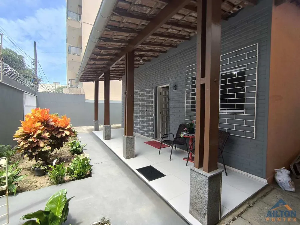 Casa, 3 quartos, 102 m² - Foto 1