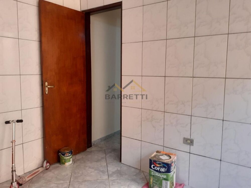 Casa à venda com 3 quartos, 150m² - Foto 3