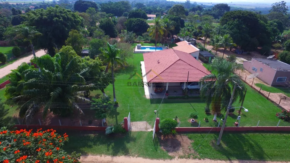 Chácara, 4 quartos, 2500 m² - Foto 2