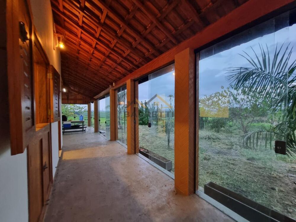 Sítio à venda com 2 quartos, 43000m² - Foto 1