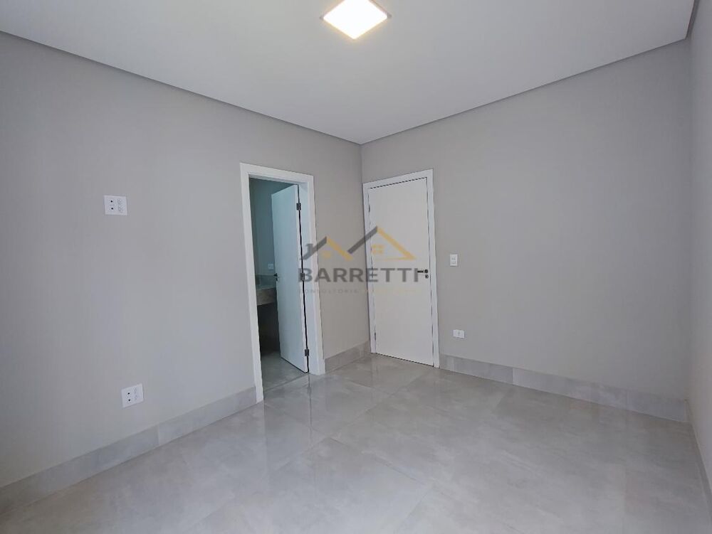 Casa de Condomínio à venda com 3 quartos, 160m² - Foto 3