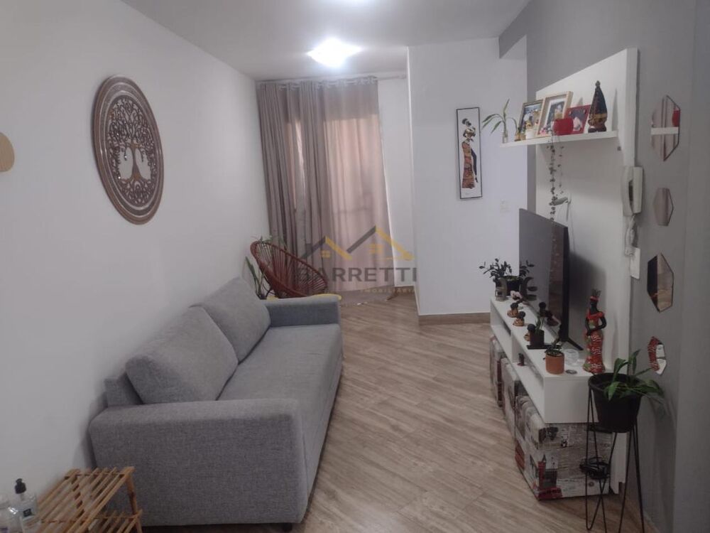 Apartamento à venda com 2 quartos, 62m² - Foto 2