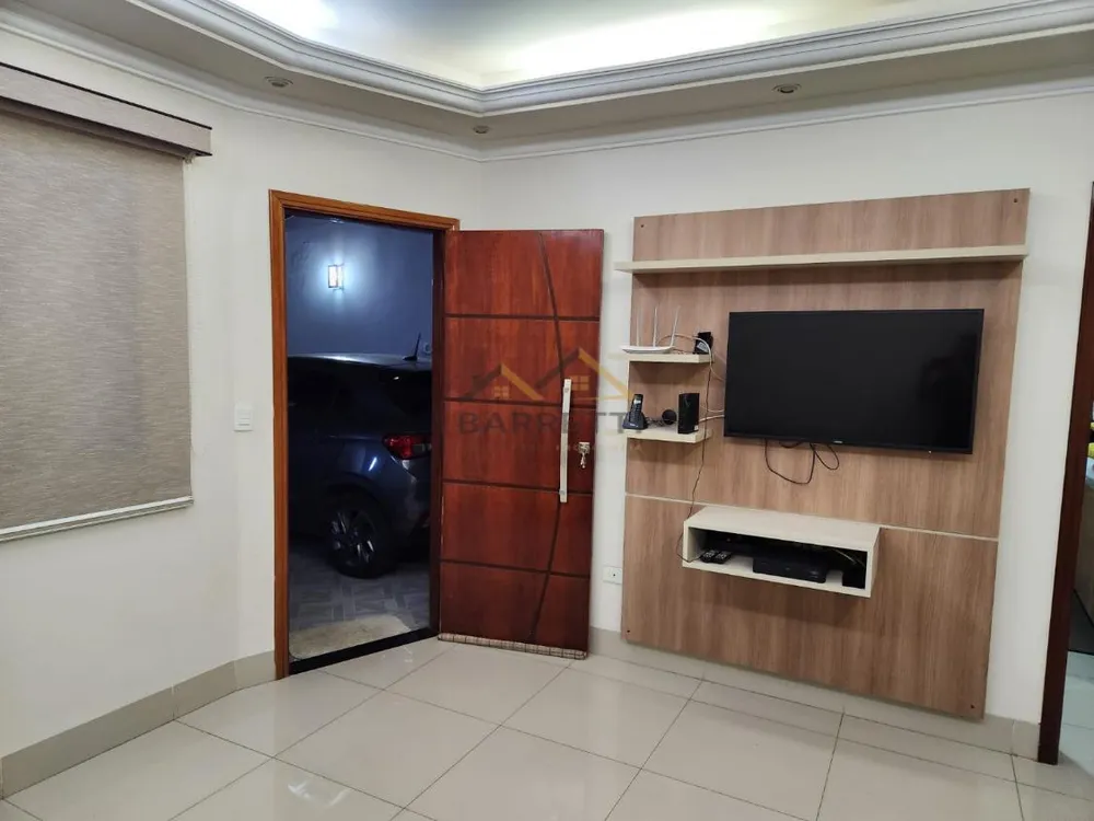 Casa, 3 quartos, 180 m² - Foto 1