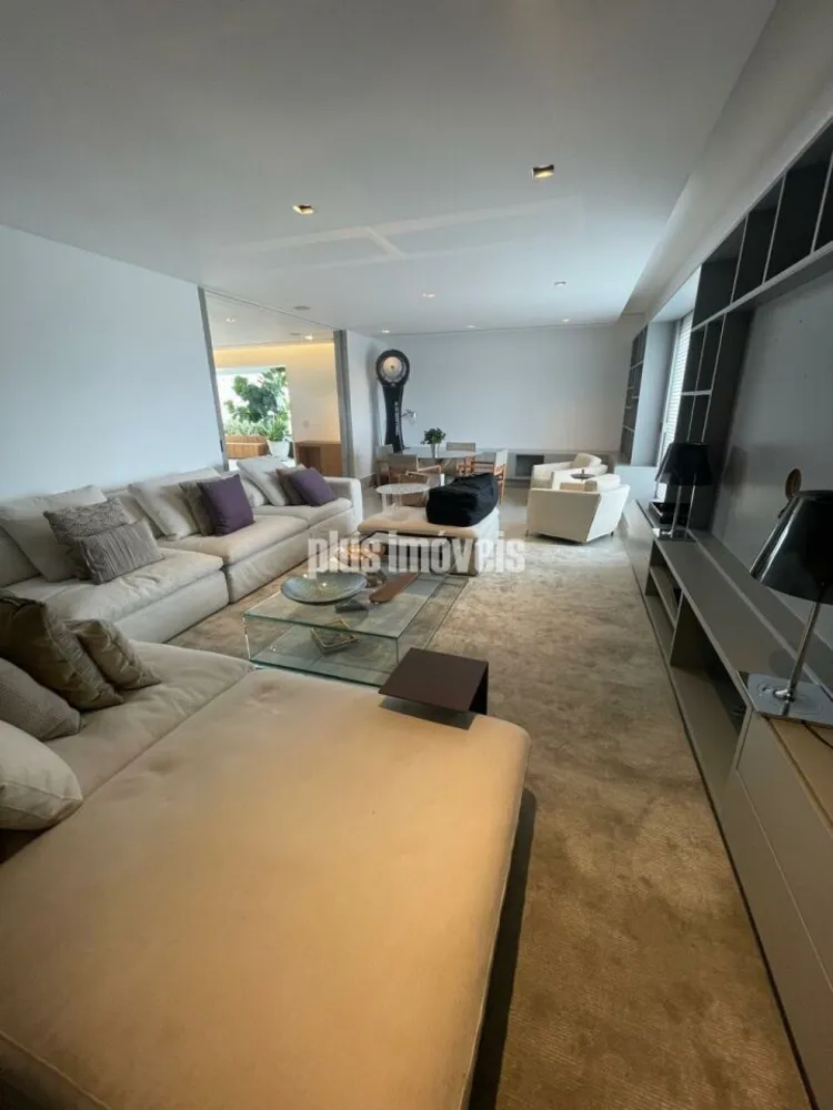 Apartamento, 3 quartos, 450 m² - Foto 2