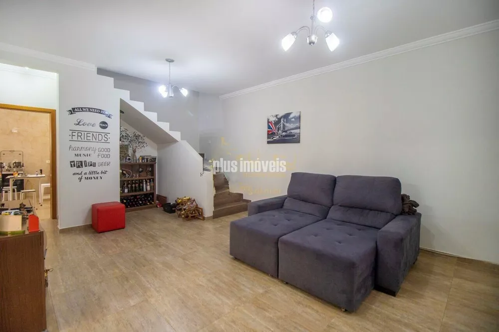 Casa à venda com 3 quartos, 184m² - Foto 4