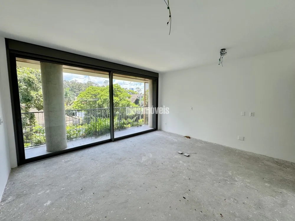 Apartamento, 3 quartos, 253 m² - Foto 2