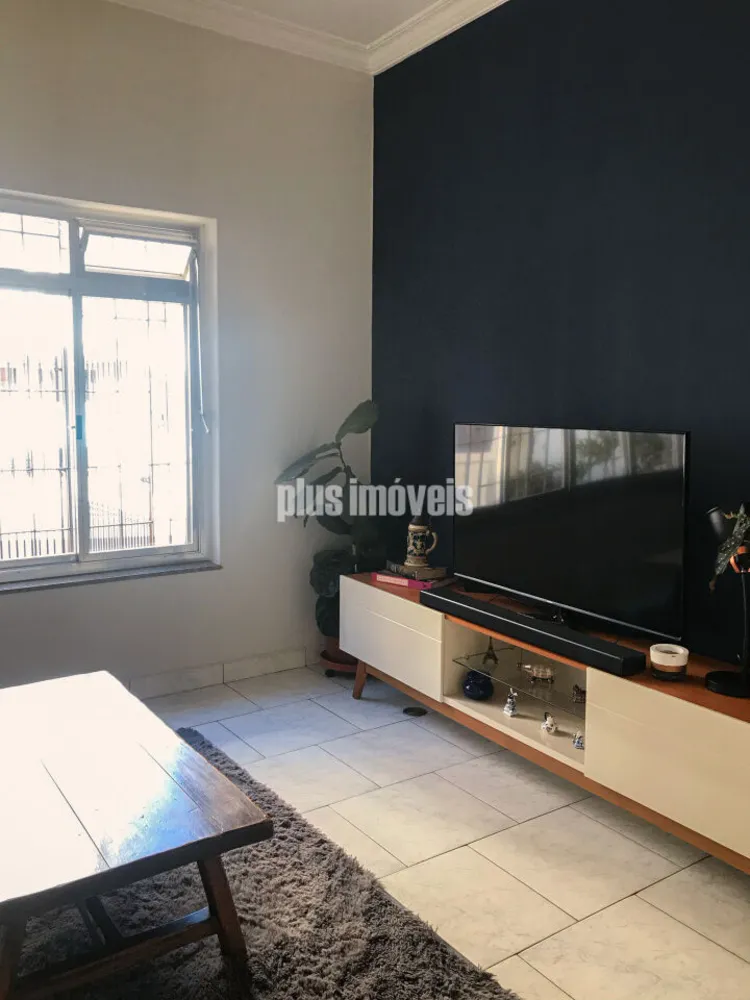 Casa, 4 quartos, 220 m² - Foto 1