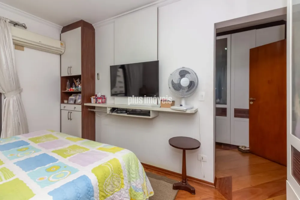 Apartamento, 4 quartos, 195 m² - Foto 1