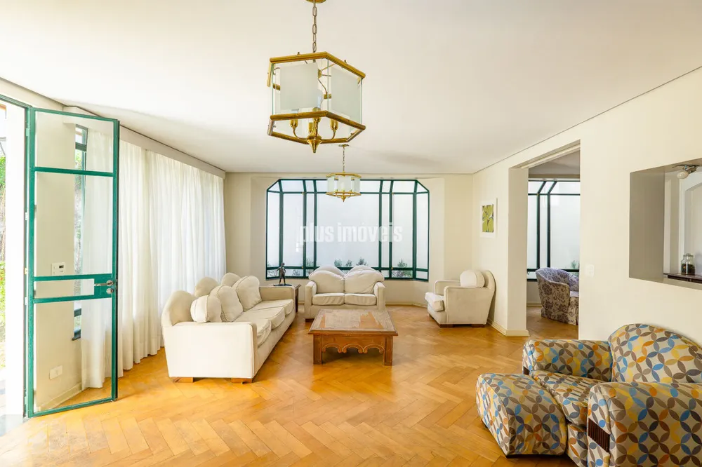 Casa, 5 quartos, 288 m² - Foto 1