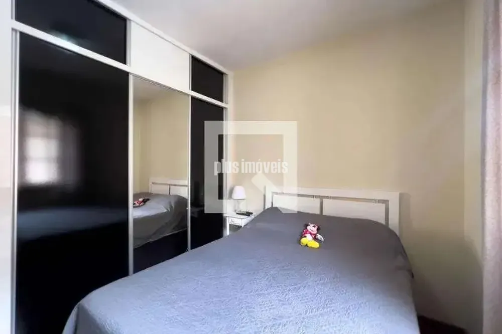 Casa, 3 quartos, 217 m² - Foto 1