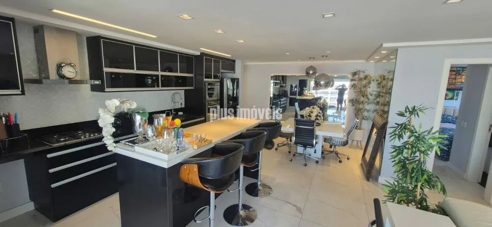 Apartamento, 1 quarto, 90 m² - Foto 1