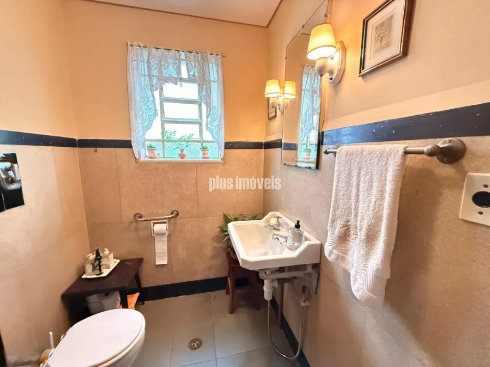 Casa, 4 quartos, 290 m² - Foto 1