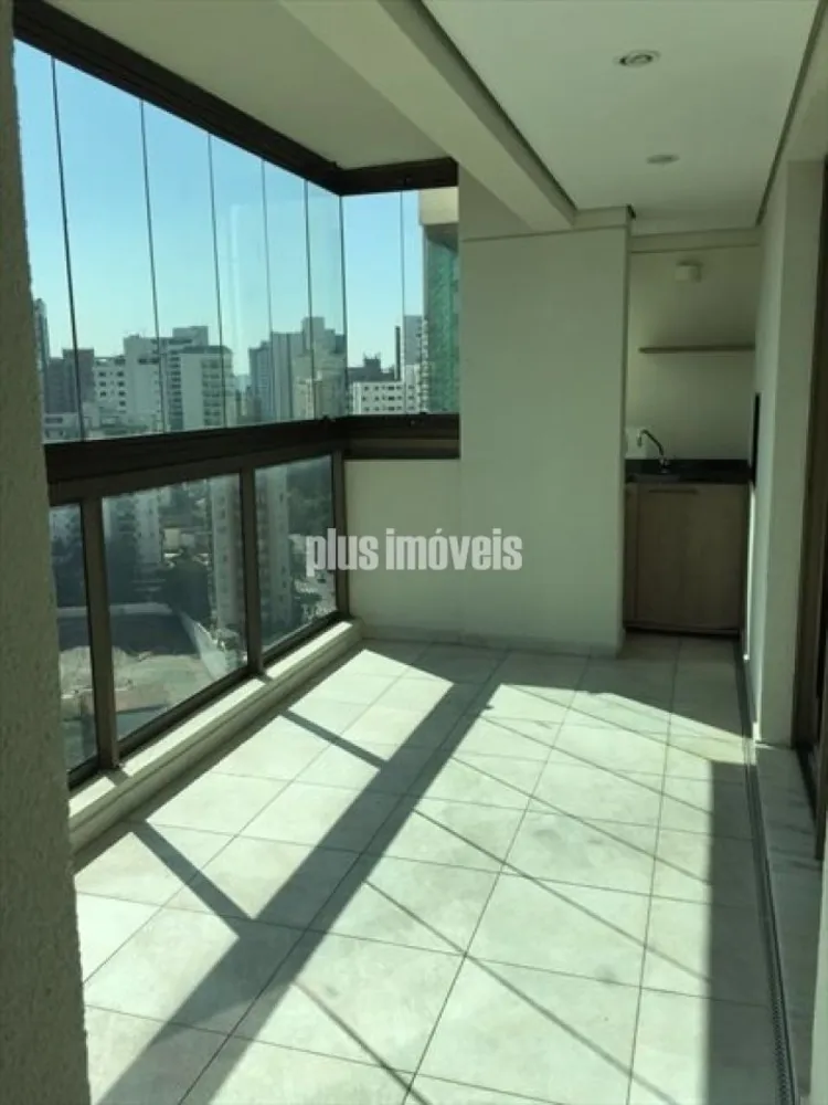 Apartamento, 3 quartos, 147 m² - Foto 1