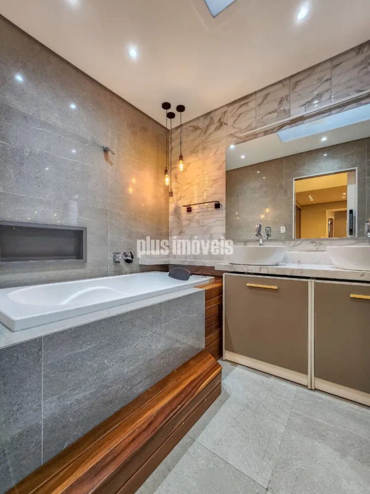 Casa, 3 quartos, 297 m² - Foto 8