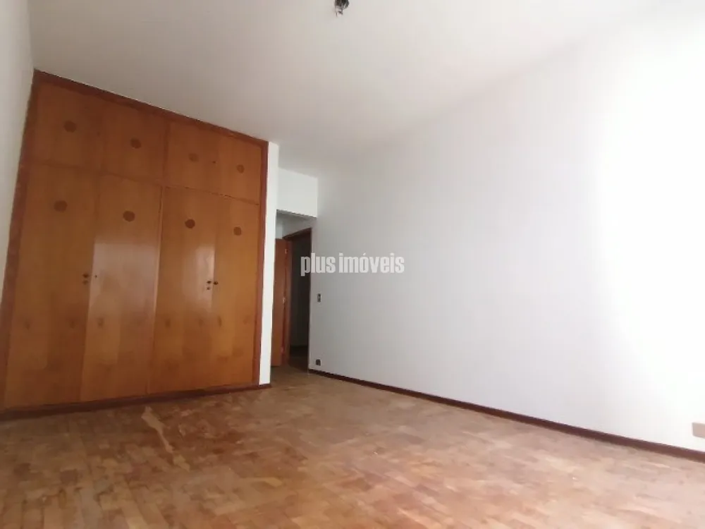 Apartamento, 3 quartos, 260 m² - Foto 2