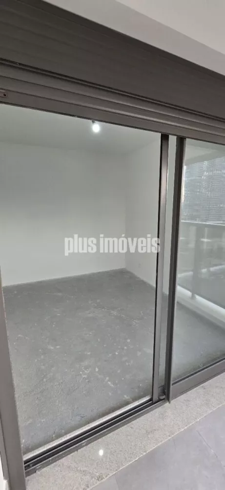 Apartamento à venda com 3 quartos, 157m² - Foto 6