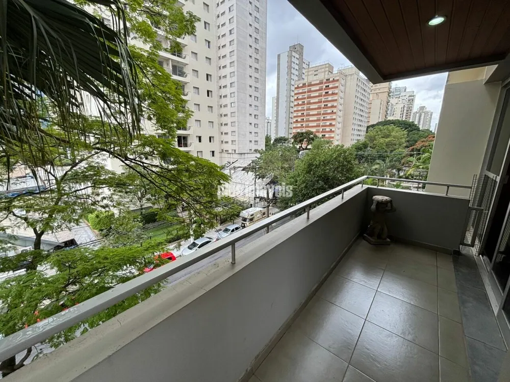 Apartamento, 4 quartos, 220 m² - Foto 1