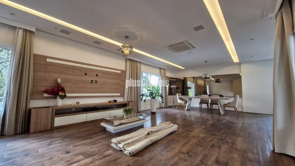 Casa, 3 quartos, 243 m² - Foto 3