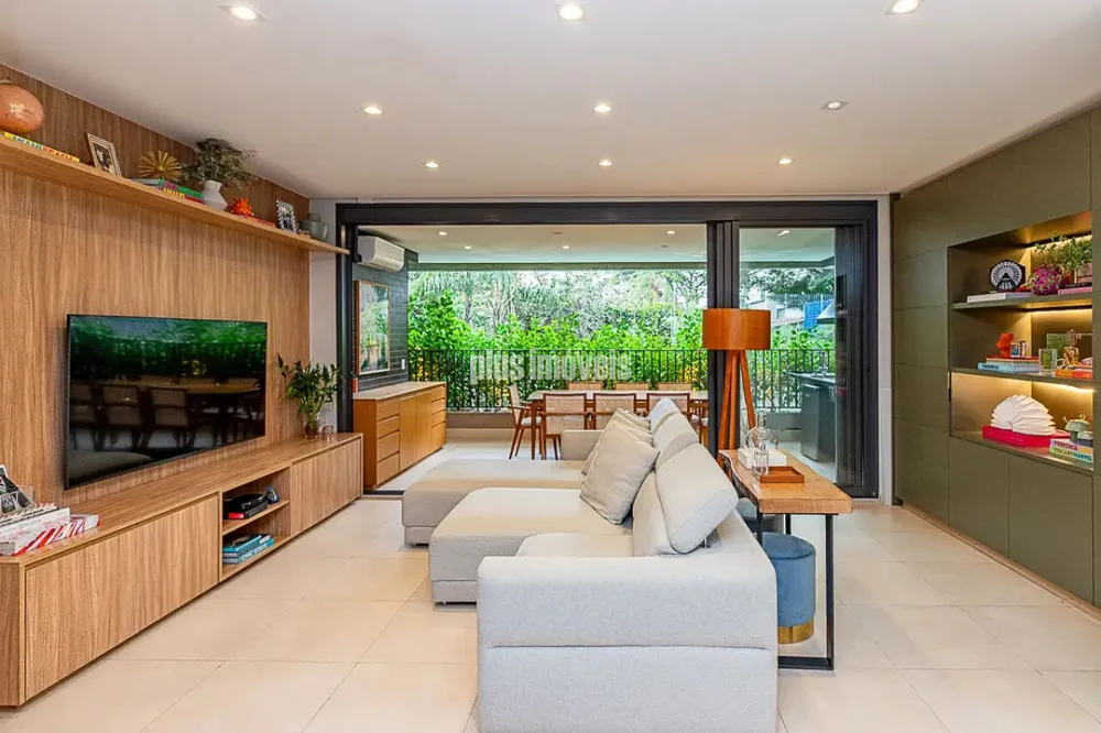 Apartamento, 3 quartos, 145 m² - Foto 1