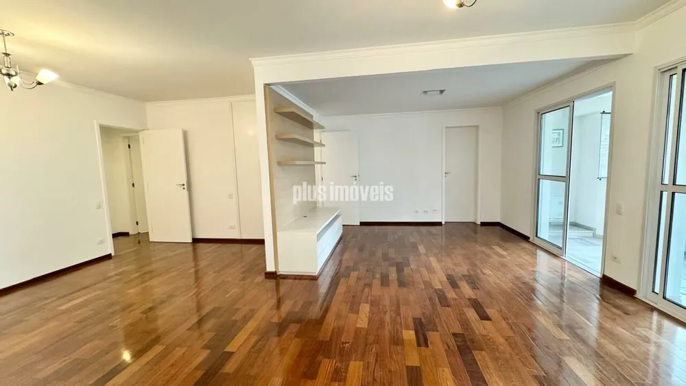 Apartamento, 3 quartos, 140 m² - Foto 1