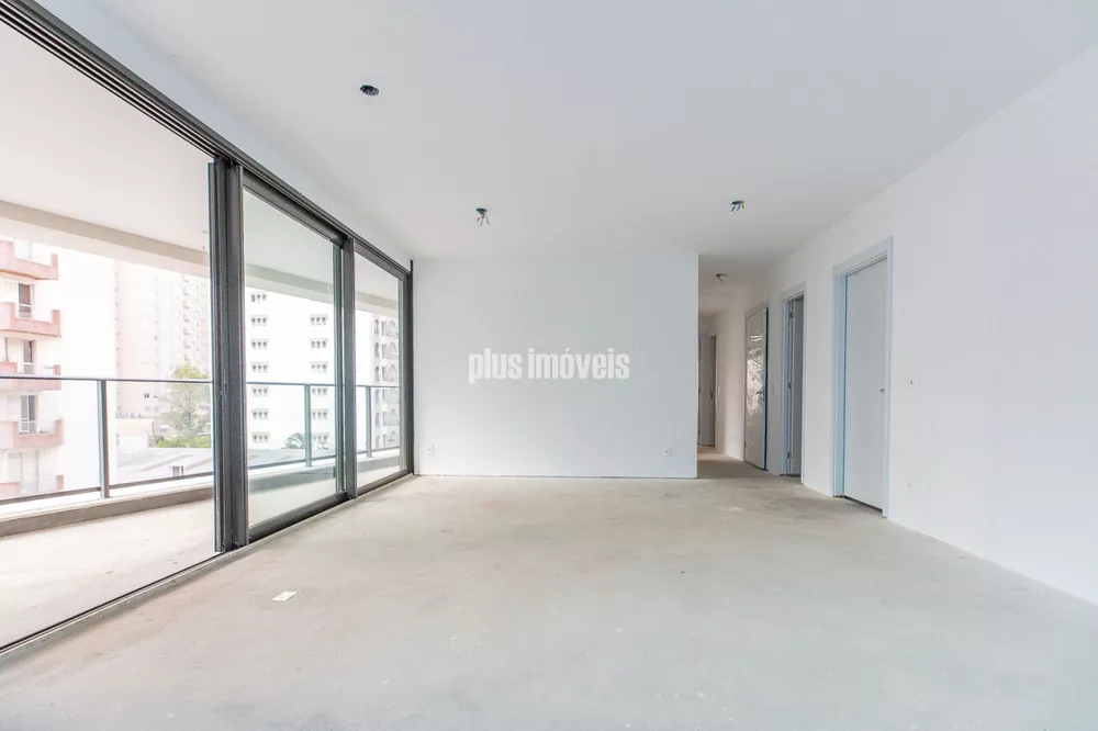 Apartamento à venda com 3 quartos, 153m² - Foto 3