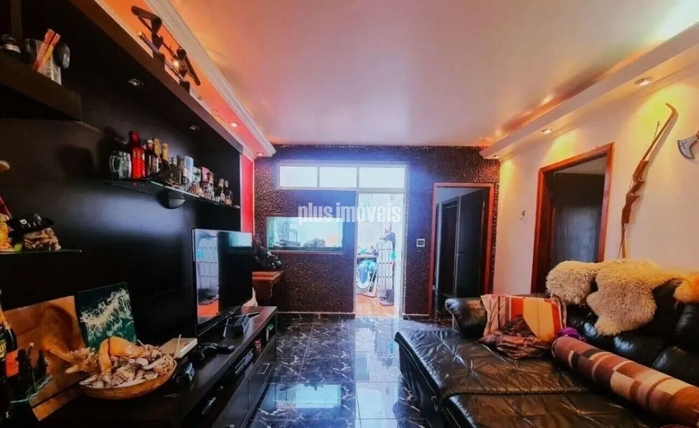 Casa, 3 quartos, 274 m² - Foto 1
