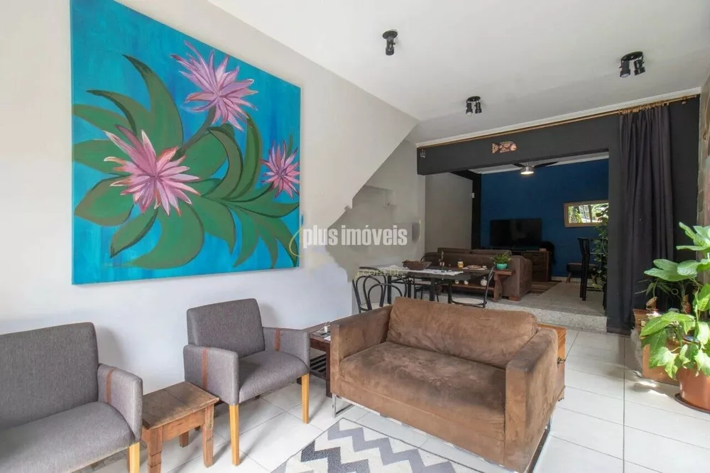 Casa à venda com 3 quartos, 127m² - Foto 2