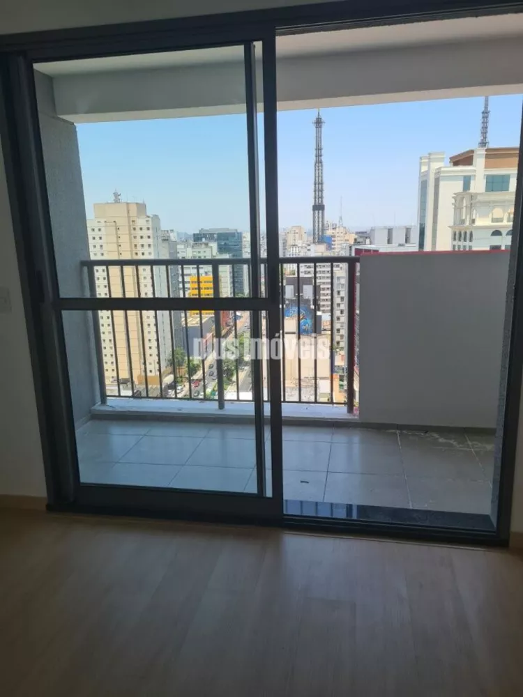 Apartamento à venda com 1 quarto, 24m² - Foto 1