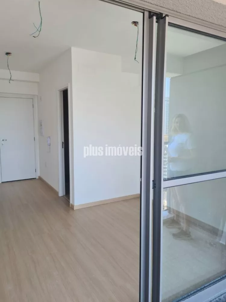 Apartamento à venda com 1 quarto, 24m² - Foto 4