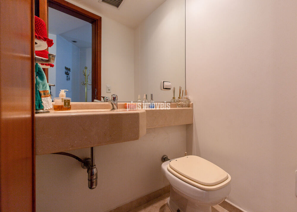 Apartamento à venda com 4 quartos, 214m² - Foto 3