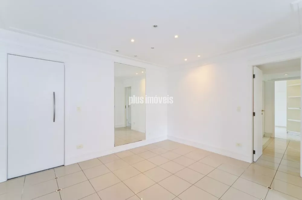 Apartamento à venda com 3 quartos, 109m² - Foto 9