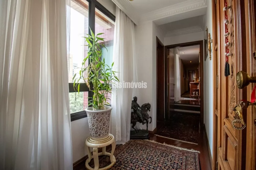 Apartamento, 3 quartos, 221 m² - Foto 2