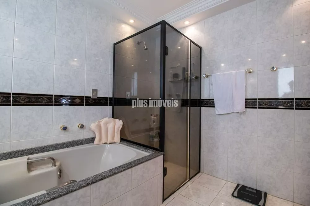 Apartamento, 3 quartos, 221 m² - Foto 31