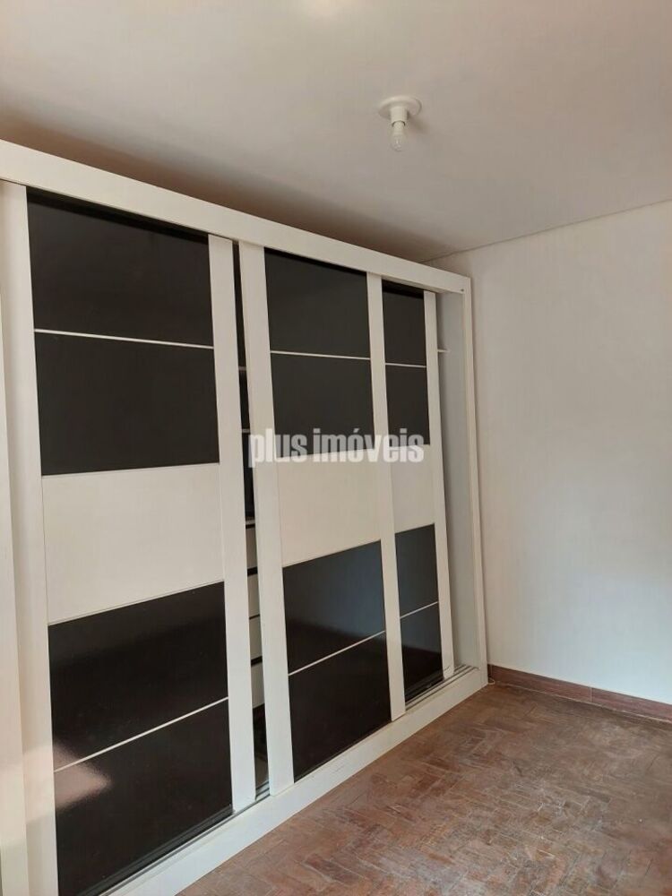Casa à venda com 2 quartos, 92m² - Foto 9