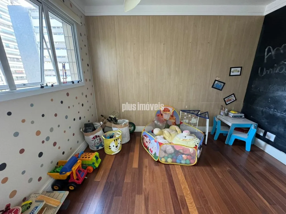 Apartamento, 3 quartos, 211 m² - Foto 3
