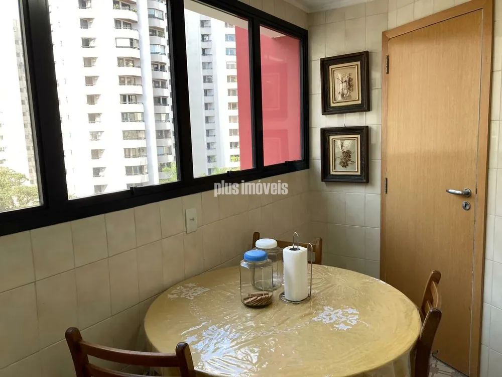 Apartamento, 3 quartos, 200 m² - Foto 2