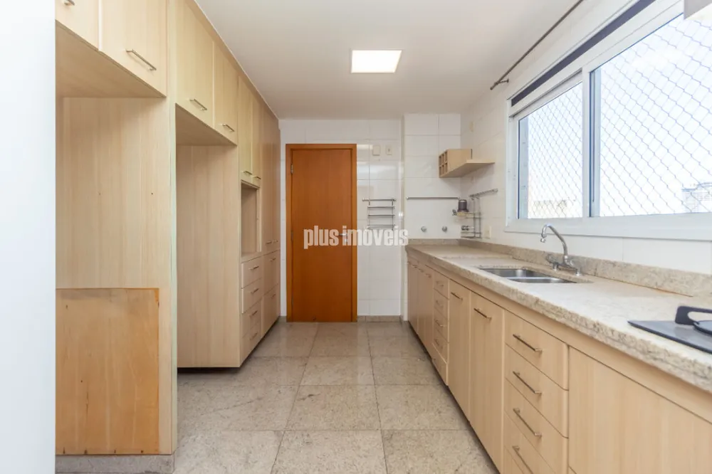 Apartamento, 3 quartos, 230 m² - Foto 3