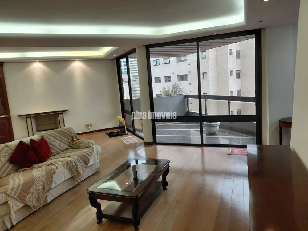 Apartamento, 3 quartos, 260 m² - Foto 1