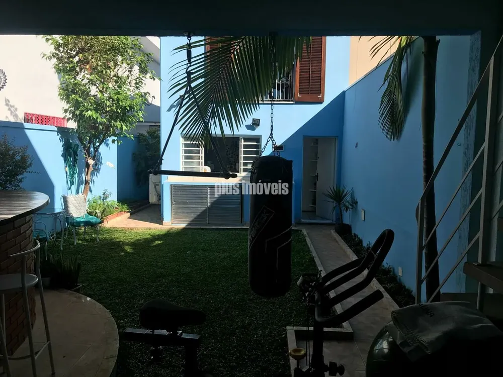 Casa, 4 quartos, 250 m² - Foto 2