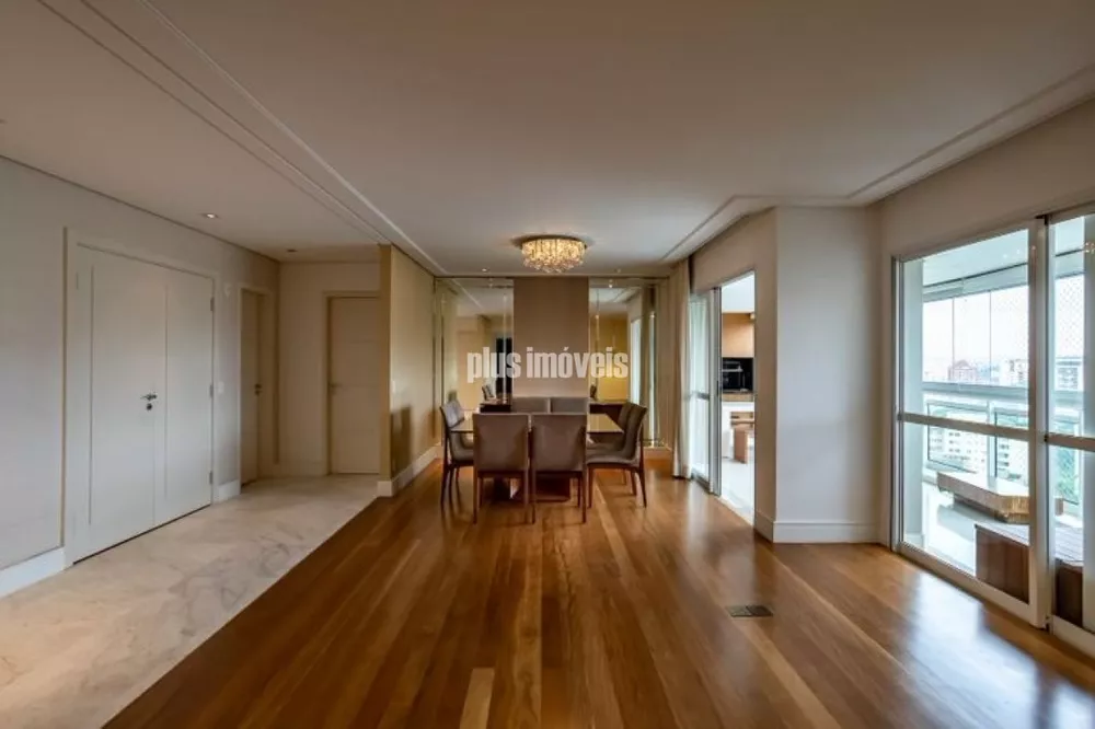 Apartamento à venda com 3 quartos, 177m² - Foto 1