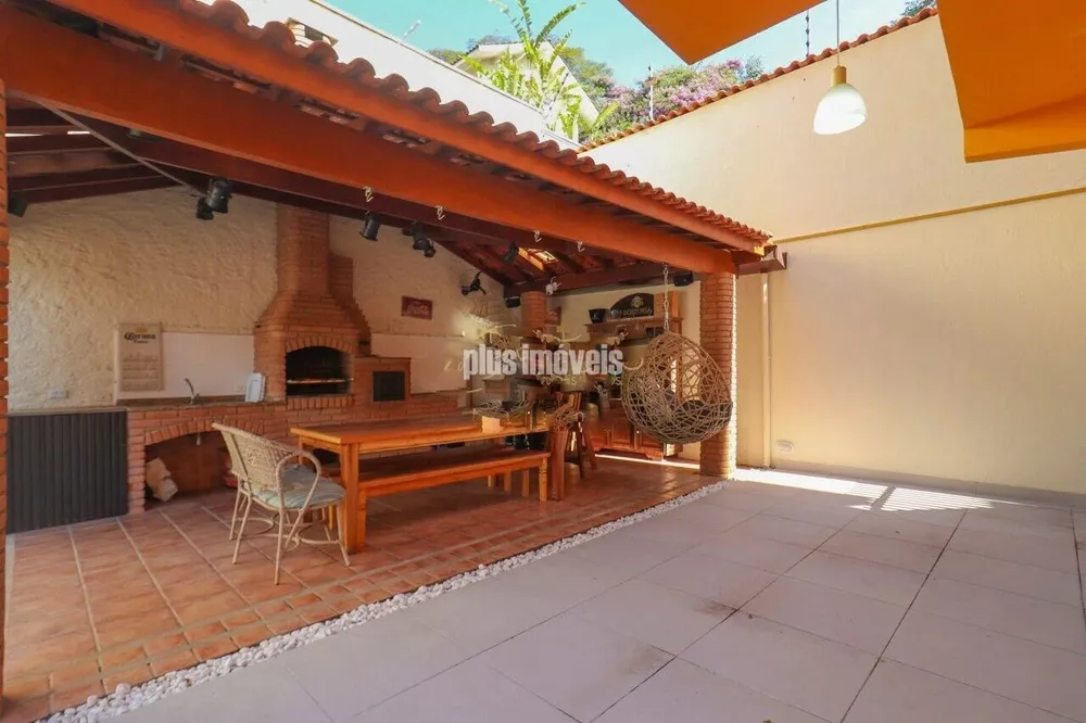 Casa de Vila à venda com 3 quartos, 300m² - Foto 6