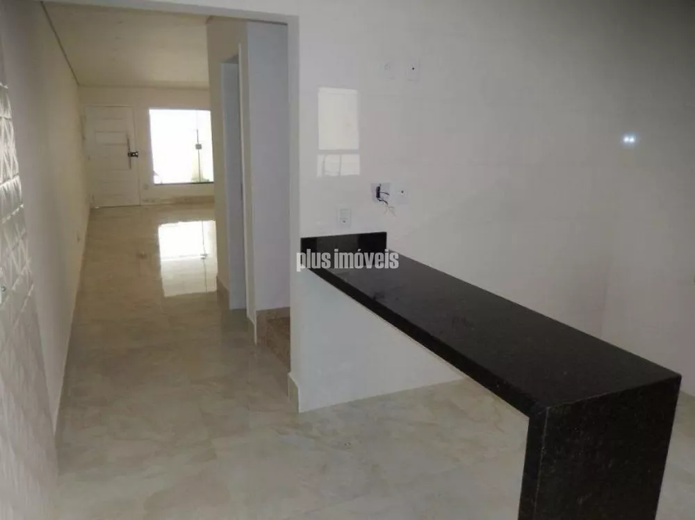 Casa à venda com 4 quartos, 200m² - Foto 6