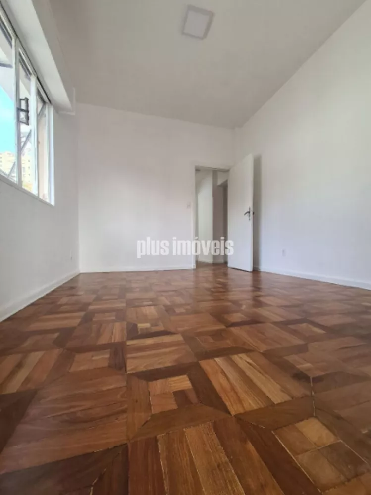 Casa à venda com 4 quartos, 330m² - Foto 8