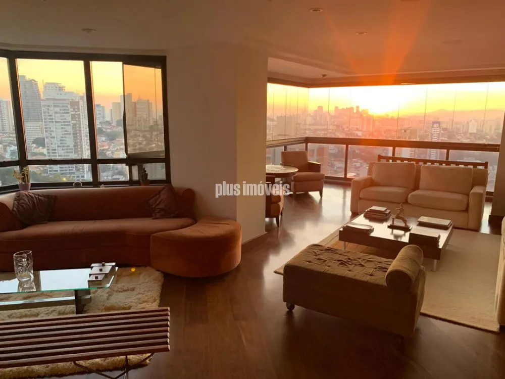 Apartamento, 4 quartos, 202 m² - Foto 1